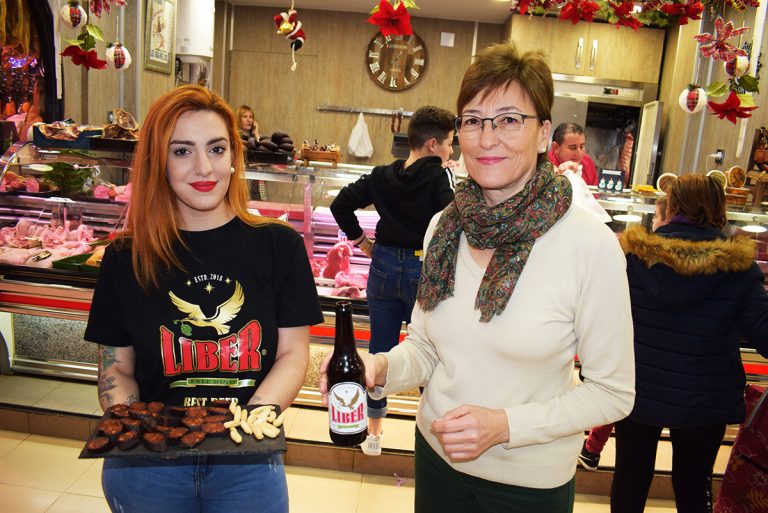 Liber, la gran cerveza de Puertollano, sorprende con su sabor artesano en el Mercado Municipal