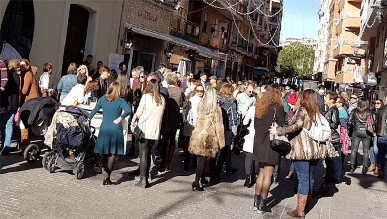 Puertollano: Un inusitado tiempo primaveral anima las cañas de Nochebuena