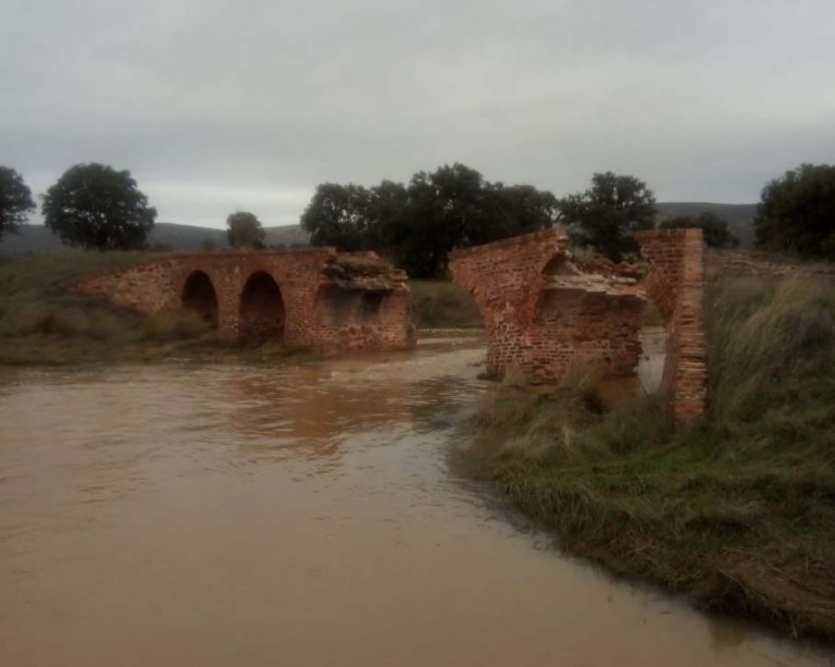 Puertollano: El olvidado puente del carbón