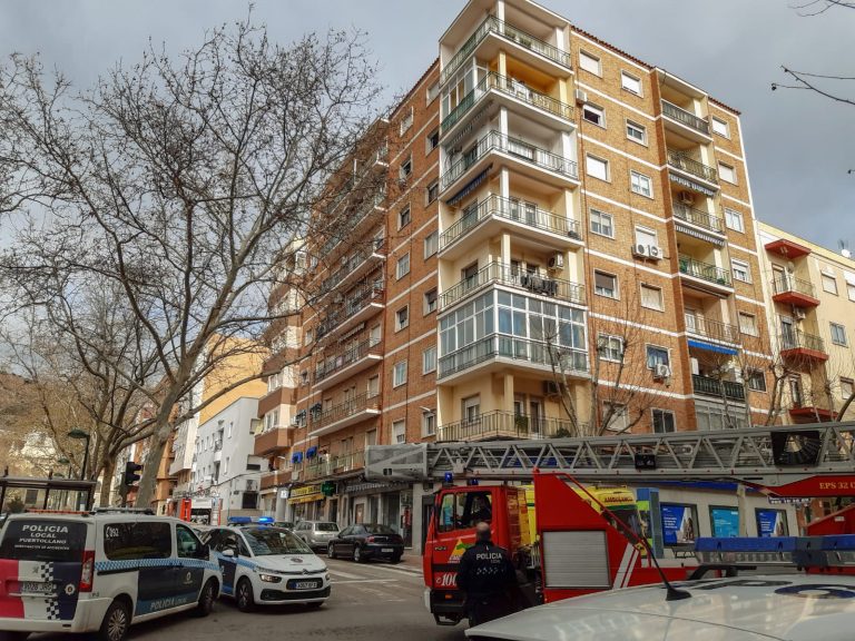 Puertollano: Incendio en un edificio de Primero de Mayo