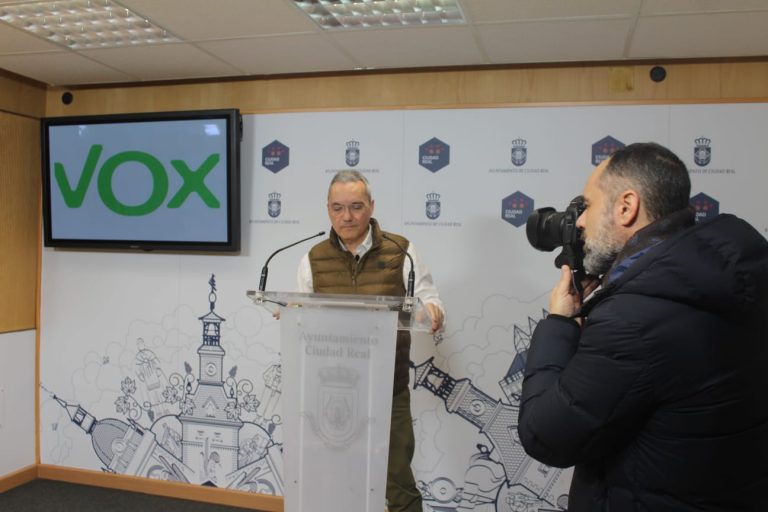 “Nuevo retraso” en las obras de rehabilitación de calzada de la calle Montesa, según VOX