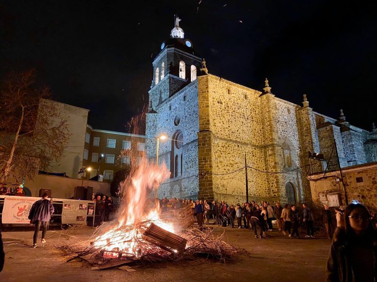 Fuego medieval en el corazón de Puertollano