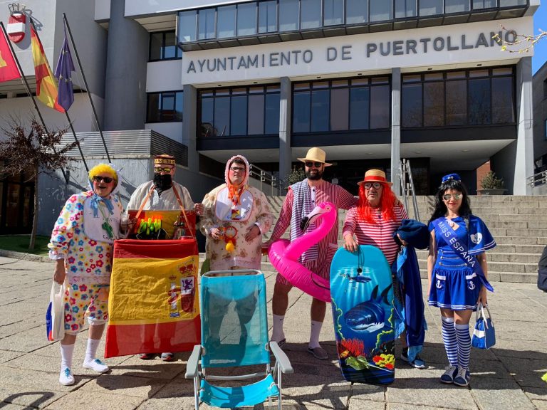 Puertollano: Una insólita playa en la plaza Constitución