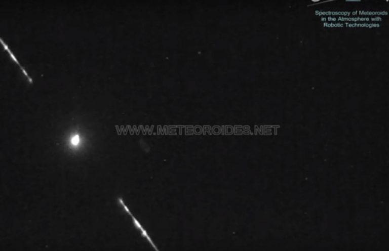 Una impresionante roca estelar en llamas  fue visible desde la provincia de Ciudad Real