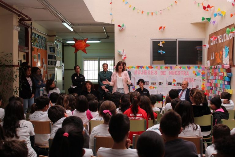 El Gobierno de Castilla-La Mancha subraya la importancia de la educación para garantizar una sociedad igualitaria en el futuro