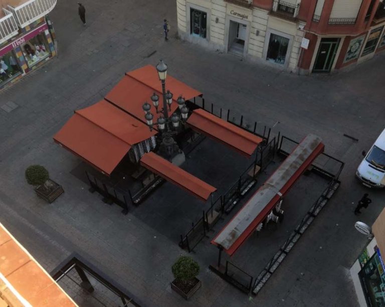 Estado de latencia en Puertollano: parques precintados, locales cerrados y medidas excepcionales