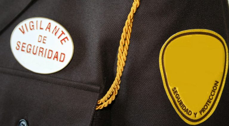 Vigilantes de seguridad, los héroes olvidados que también luchan contra el virus