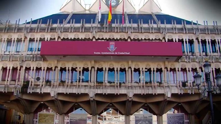El equipo de Gobierno del Ayuntamiento de Ciudad Real suspende agendas tras conocerse contacto estrecho con un positivo COVID