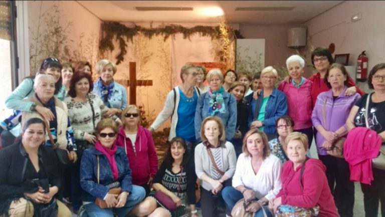 Puertollano: Una Cruces de Mayo para el recuerdo y la historia del Programa de Educación Básica de Adultos