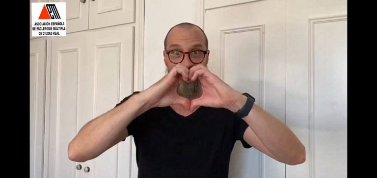 Día Mundial de la esclerosis múltiple: ‘me conecto-nos conectamos’