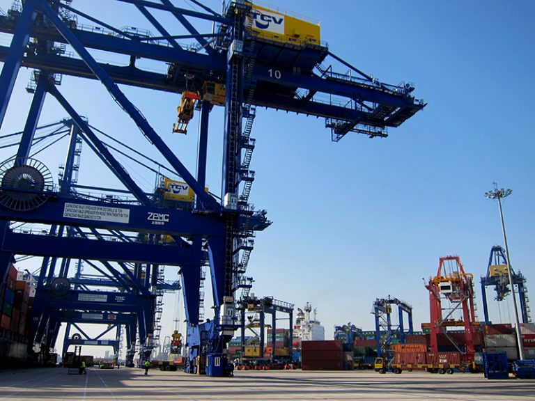 Las exportaciones de Castilla-la Mancha ralentizan su crecimiento al 2,4% entre enero y mayo de 2023