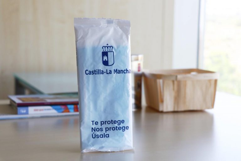 Castilla-La Mancha repartirá dos millones de mascarillas de uso duradero a partir del 20 de septiembre