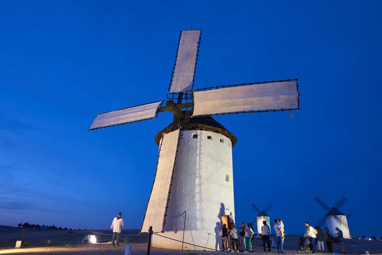 Castilla-La Mancha: El destino de la aventura épica, cultural y sentimental