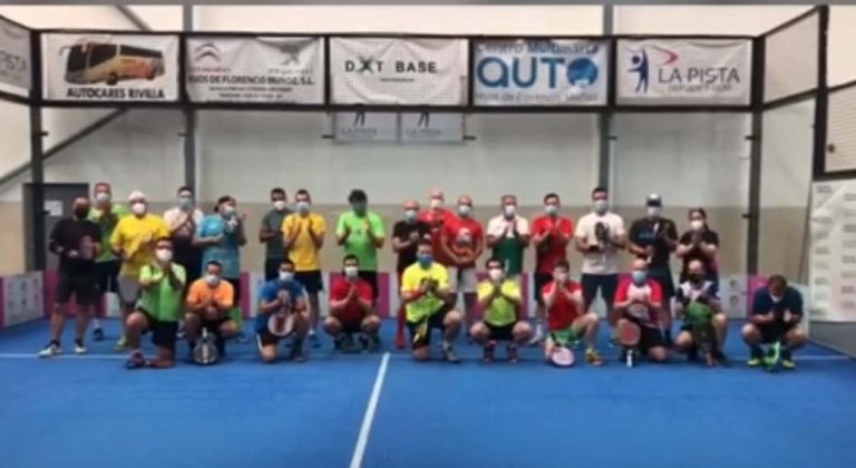 Puertollano: Los compañeros y el número 1 mundial de pádel homenajean a José Luis Monroy tras superar 86 días en UCI por COVID-19