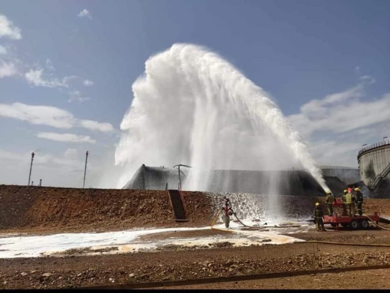 Sofocado el incendio en el Complejo Industrial de Repsol Puertollano