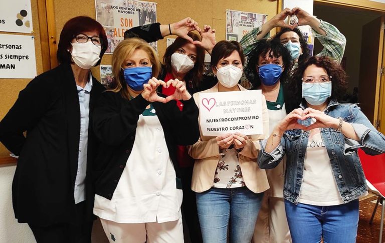 Los centros de mayores de Puertollano se unen a la celebración del día internacional de la persona mayor