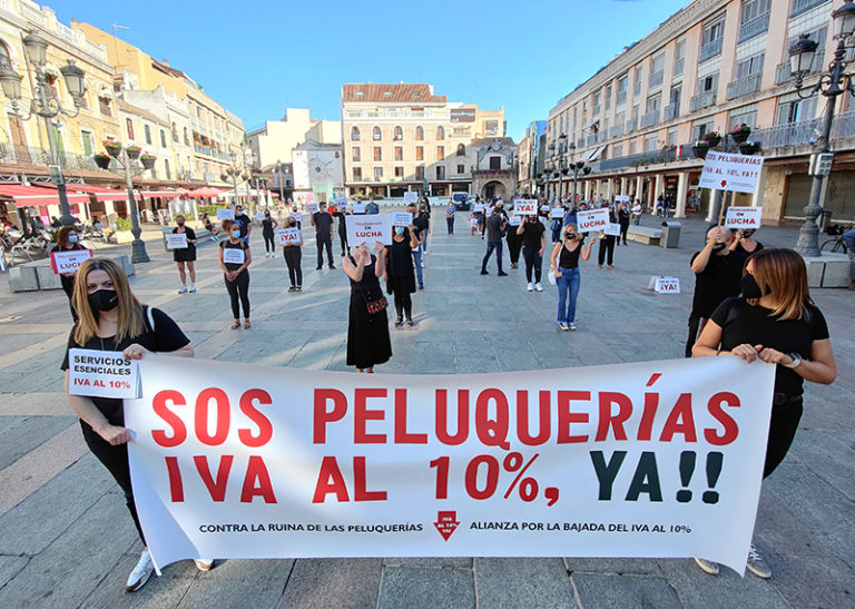 Ciudad Real: Peluquerías y centros de estética reclaman un IVA reducido para salvar el sector