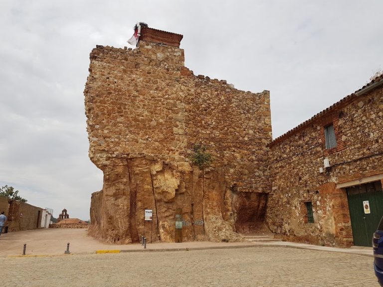 El concurso público de limpieza viaria y de edificios municipales de Almadén queda desierto