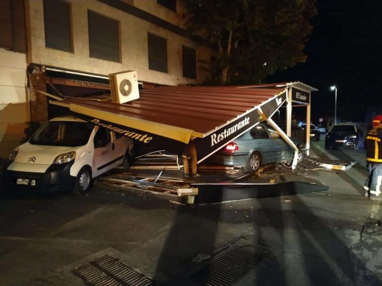 Puertollano: Un bar con terraza en plena calzada pide un resalto para prevenir accidentes