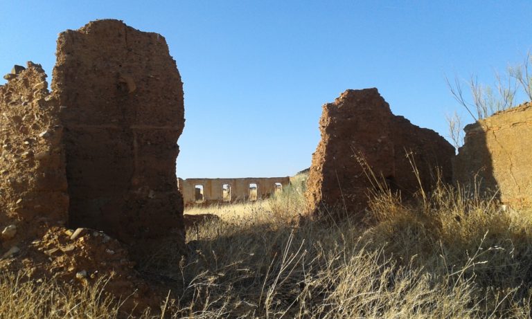 Un recorrido imprescindible por el paisaje marciano de las minas de San Quintín