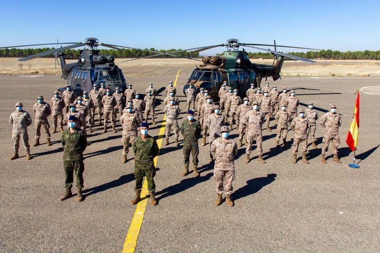 La Base de Almagro despide al nuevo contingente militar que marchará a Irak