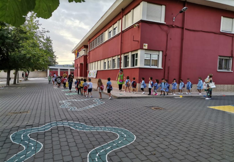 Ratios ilegales en las aulas de los centros educativos de la provincia