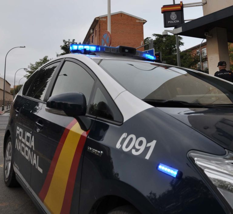 Detenida en Ciudad Real una mujer que intentó robar a un octogenario en el portal de su domicilio