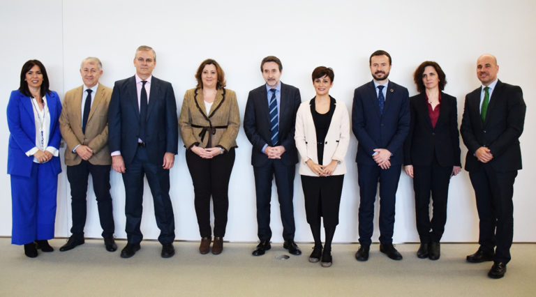 Isabel Rodríguez: “Es una buena noticia que Repsol y Enagás apuesten por el futuro tecnológico de Puertollano”