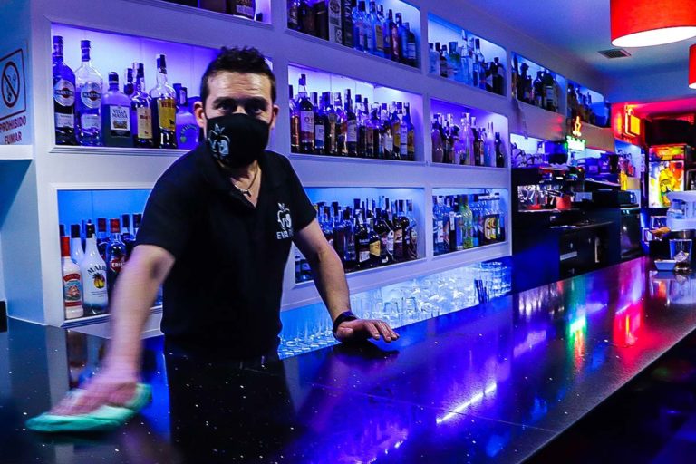 El entregado espíritu de los hosteleros de Argamasilla de Calatrava se sobrepone a la pandemia