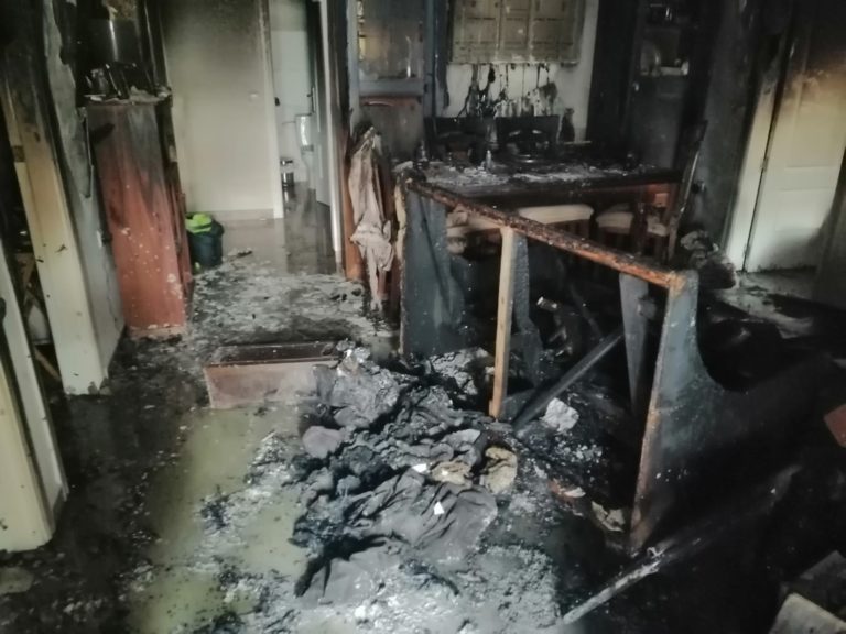 Puertollano: Trasladadas al hospital cuatro personas tras un incendio en una vivienda