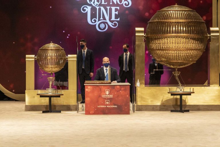 El 31.617, último quinto premio, evita Castilla-La Mancha