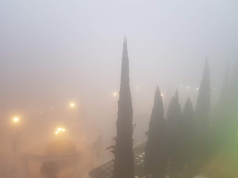 Puertollano estrena diciembre con la intensa niebla de antaño