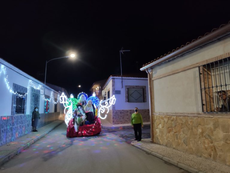 Los Reyes Magos reparten ilusión en Las Casas