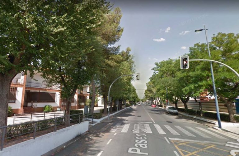 Trasladan al hospital a un joven de 16 años tras ser atropellado por un turismo en Daimiel