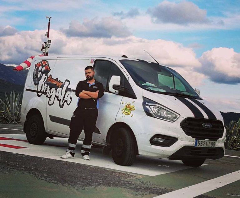 El sueño del puertollanense que ha construido los espectaculares tronos de los Reyes Magos