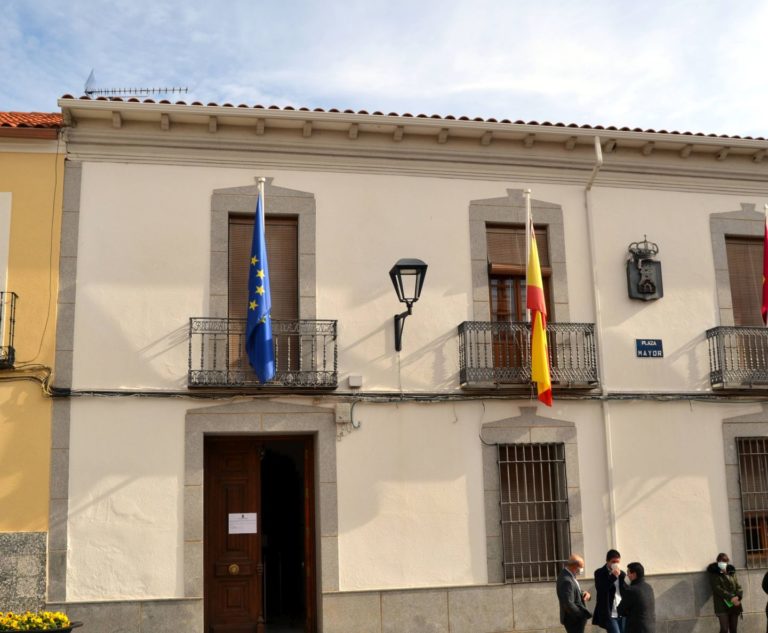 Piedrabuena posterga su pleno extraordinario por la muerte violenta de una joven, a la espera de la investigación