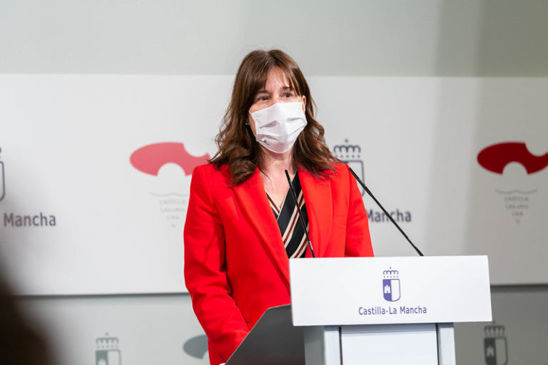 La Consejera de Igualdad de Castilla-La Mancha pide no celebrar el 8M en la calle: «El feminismo no se mira su propio ombligo, demostrémoslo»