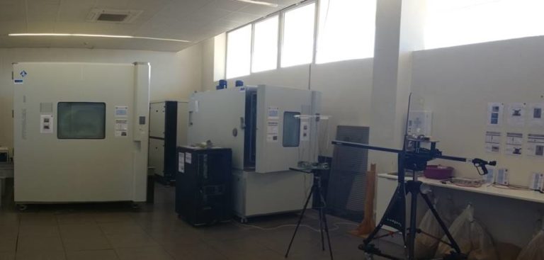 Puertollano: El Instituto de Sistemas Fotovoltaicos de Concentración obtiene la acreditación como laboratorio de ensayos climáticos