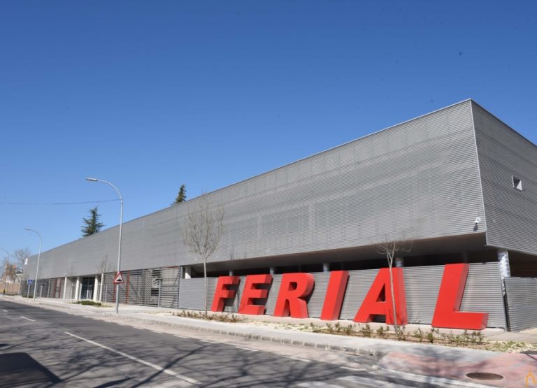 El presidente García-Page inaugura este jueves en Ciudad Real el atrio del pabellón ferial