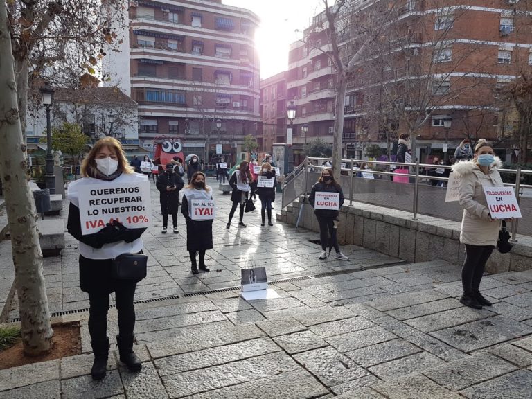Puertollano: Las profesionales de peluquería volverán a reivindicar el lunes la reducción del IVA