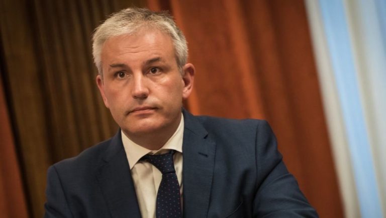 Callejas se postula a la presidencia del PP C-LM y Núñez pide «normalizar la cultura de las primarias»