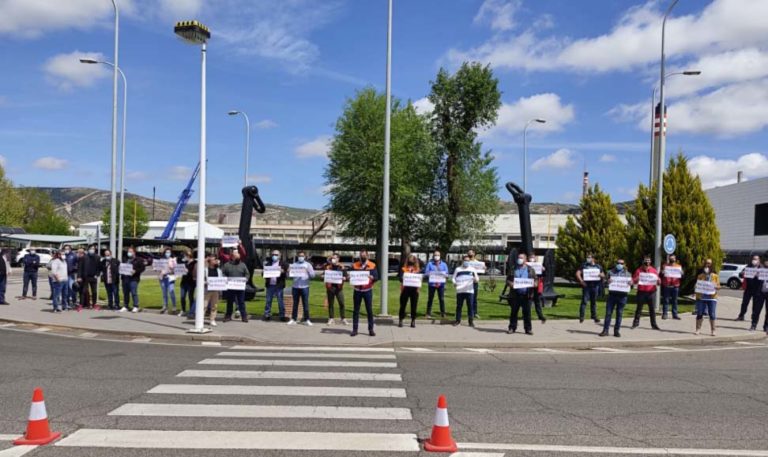 Puertollano: Sindicalistas de Repsol Petróleo se concentran en rechazo al ERTE mientras se suceden las muestras de apoyo