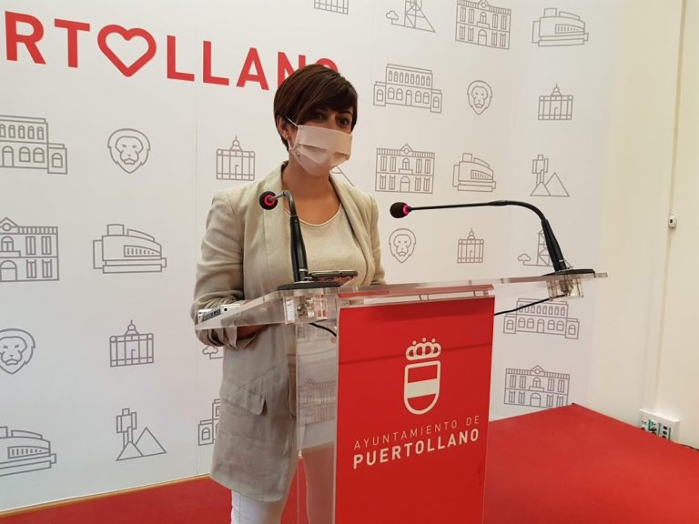 La alcaldesa de Puertollano, «al lado» de los trabajadores de Repsol: «La transición no puede ser una excusa para perder empleo»