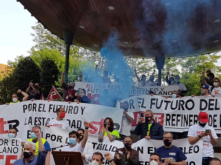 Puertollano: Los sindicatos convocan una concentración en el punto de acceso a la refinería de Repsol en rechazo al ERTE