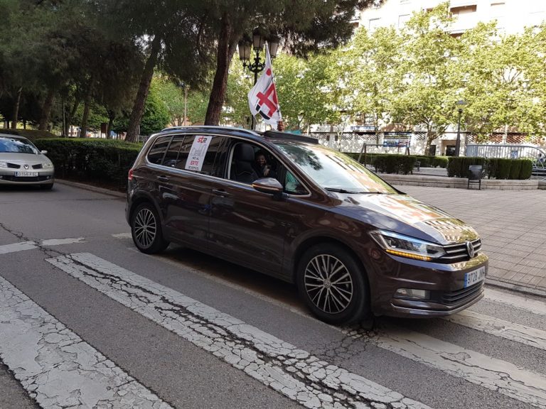 Trabajadores de Repsol toman el asfalto de Puertollano en rechazo al ERTE