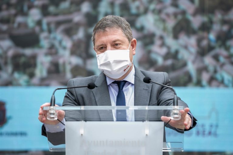 García-Page anuncia que la Ronda Norte de Ciudad Real se inaugurará en mayo