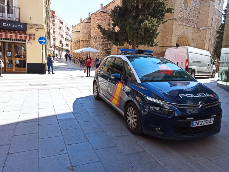 Ciudad Real: Detenido un violento atracador tras herir a un joven en el parque del Pilar