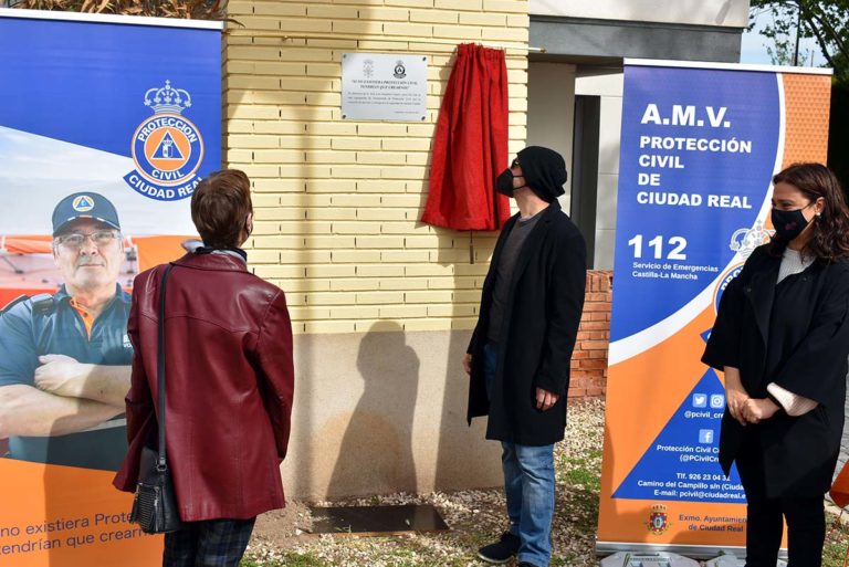 Protección Civil Ciudad Real rinde un íntimo homenaje a José Luis Espadero en el aniversario de su fallecimiento
