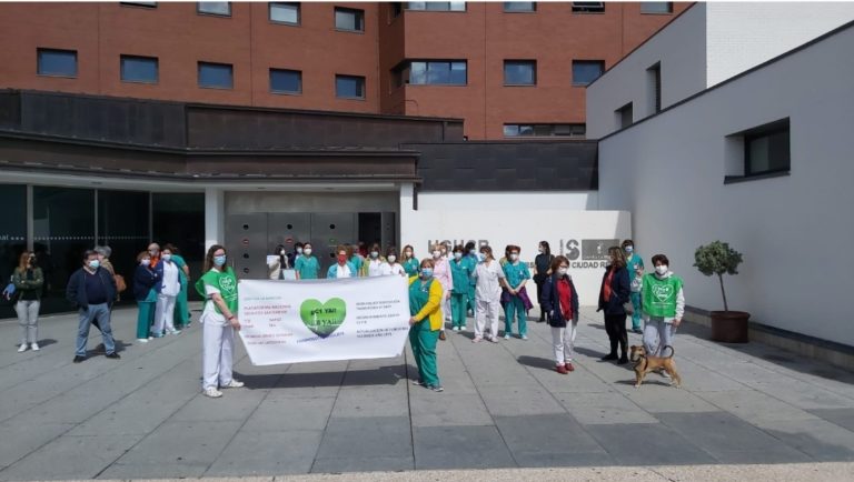 Técnicos sanitarios se concentran en Ciudad Real en demanda de mejores condiciones laborales
