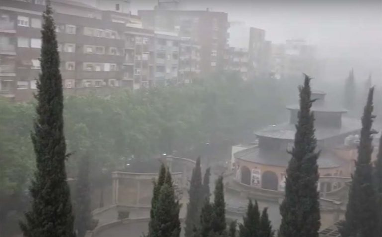 Fuerte tormenta con aparato eléctrico en Puertollano
